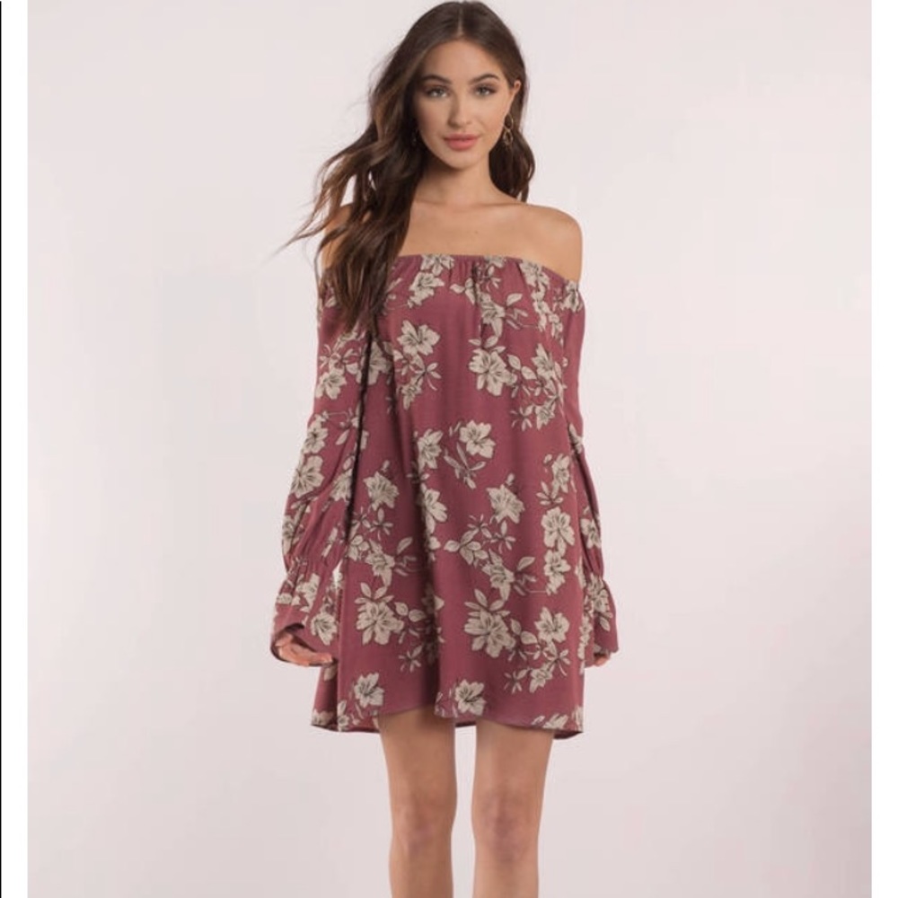 TOBI Off the Shoulder Shift Dress